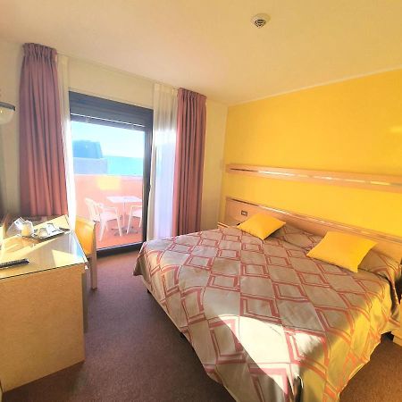 גראדו Hotel Antares מראה חיצוני תמונה